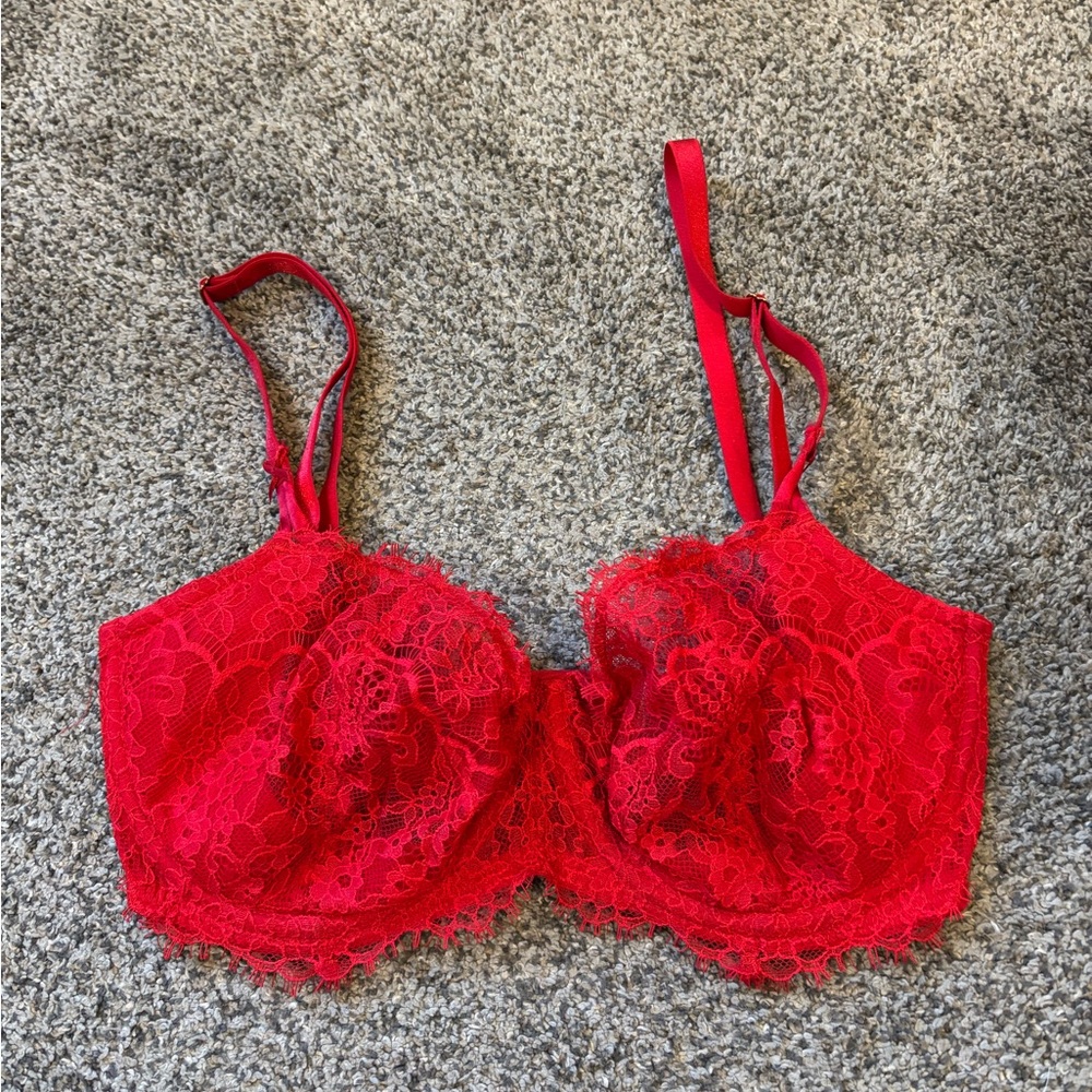 Victoria’s Secret Unlined Lace Balconette Bra